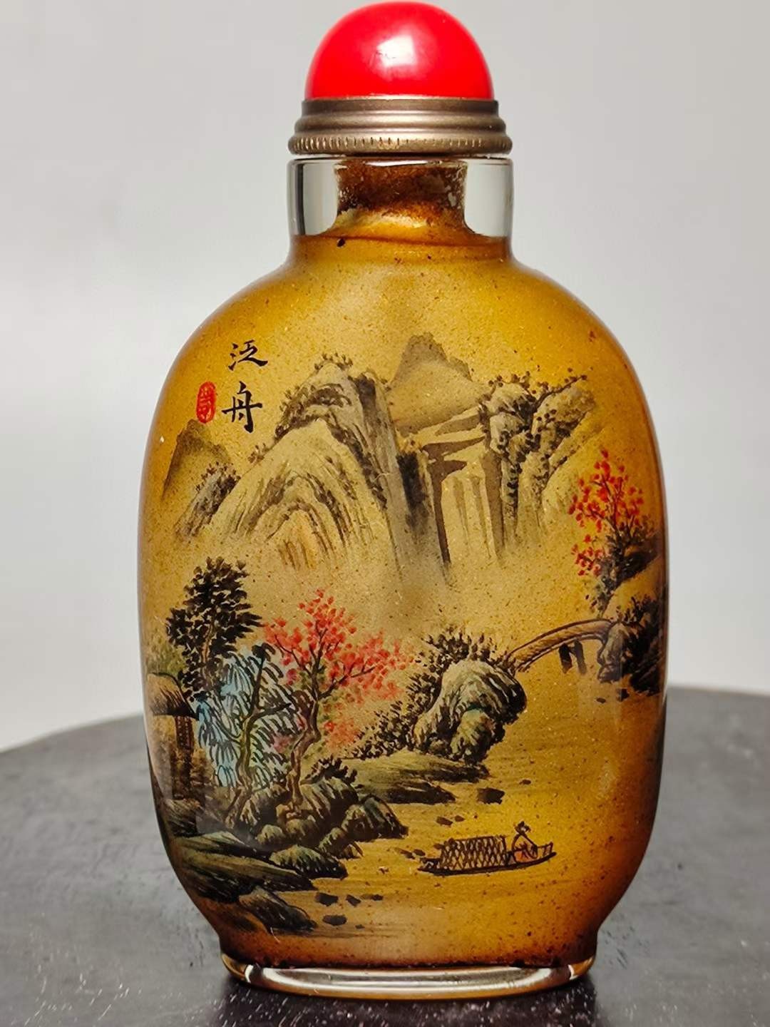 朱占元，手绘山水风景鼻烟壶。