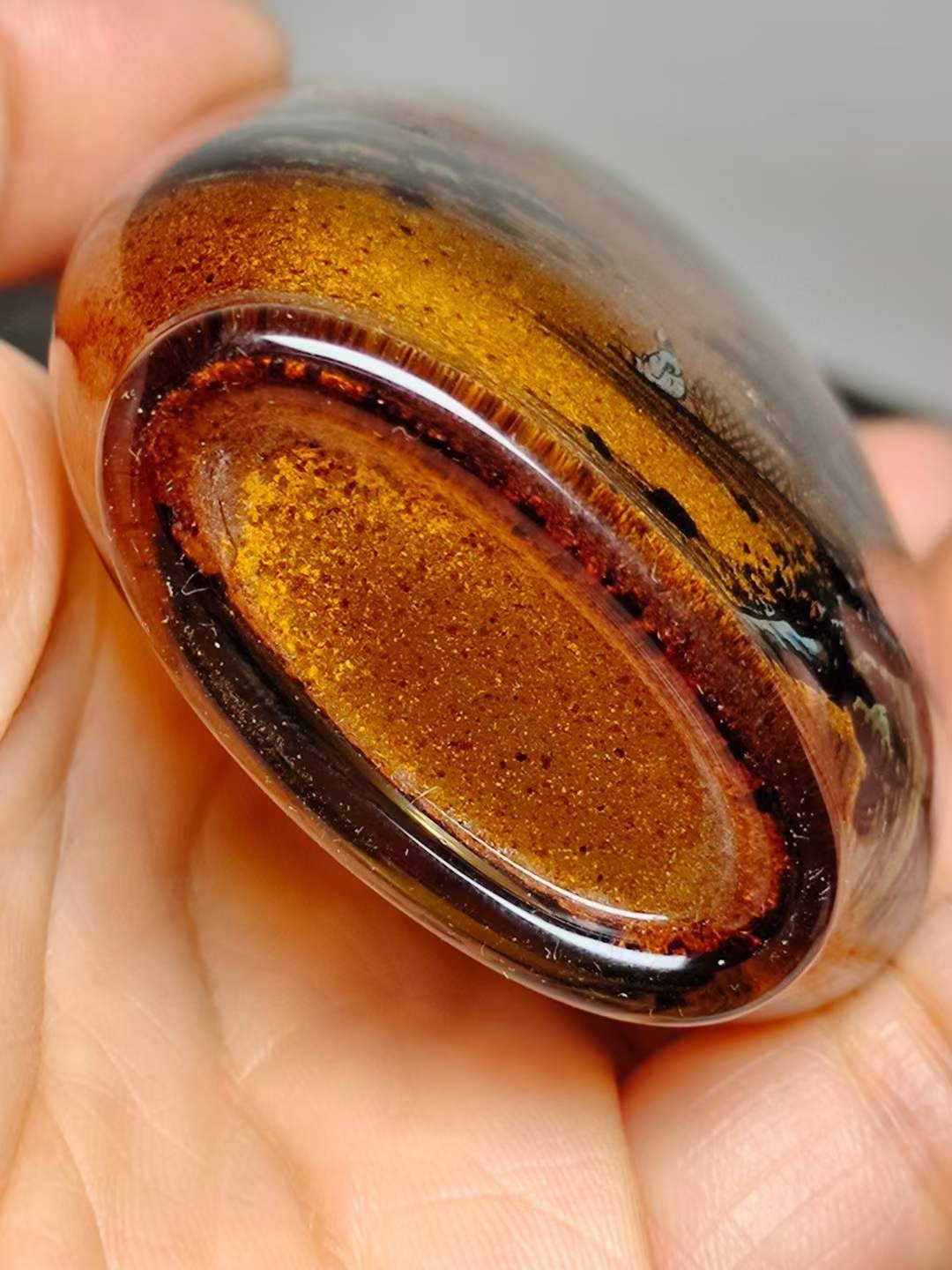 朱占元，手绘山水风景鼻烟壶。