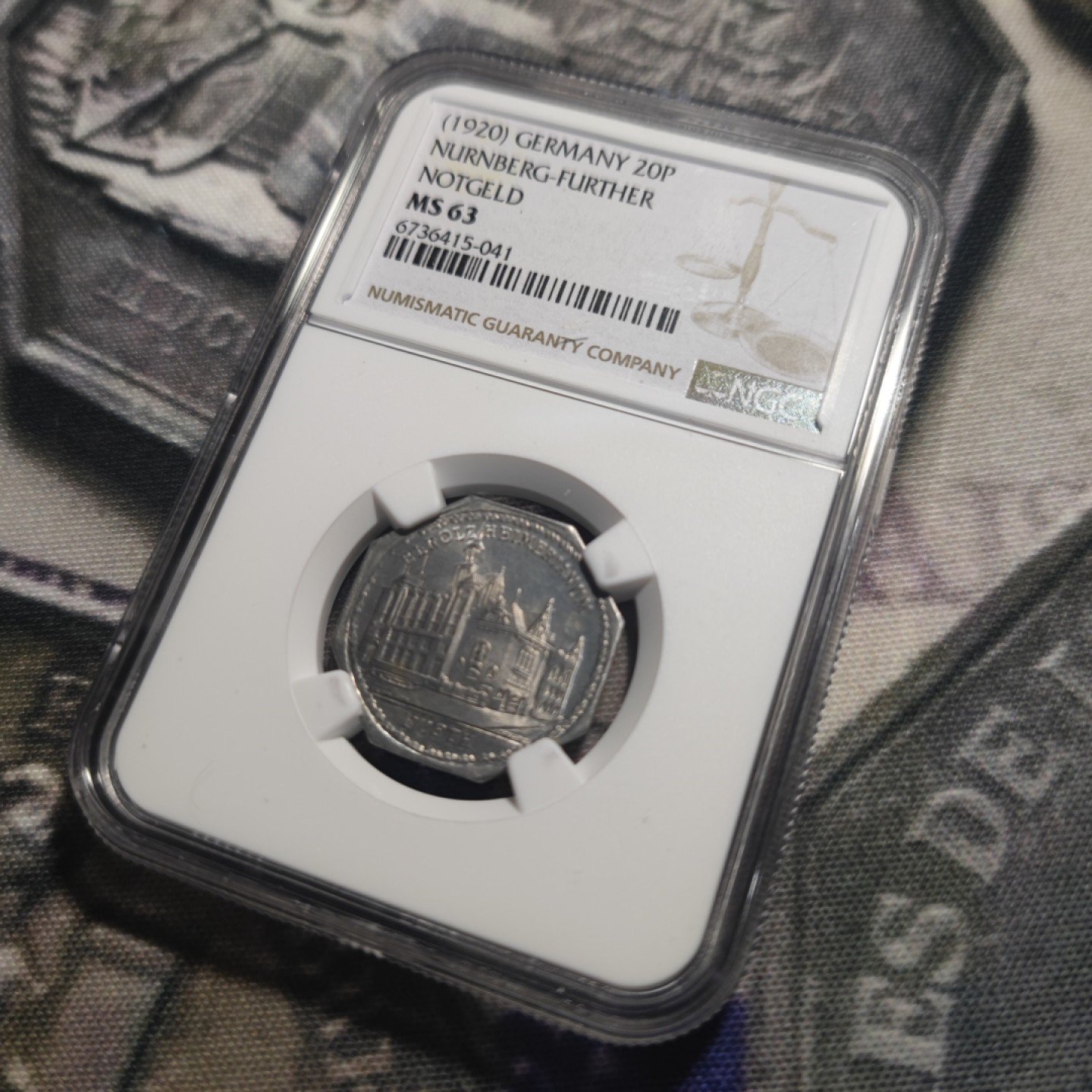 德紧纽伦堡电车代币专场，今晚九点结拍 63-41