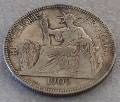 1909年 座洋一元大银币 - 1909年 座洋一元大银币