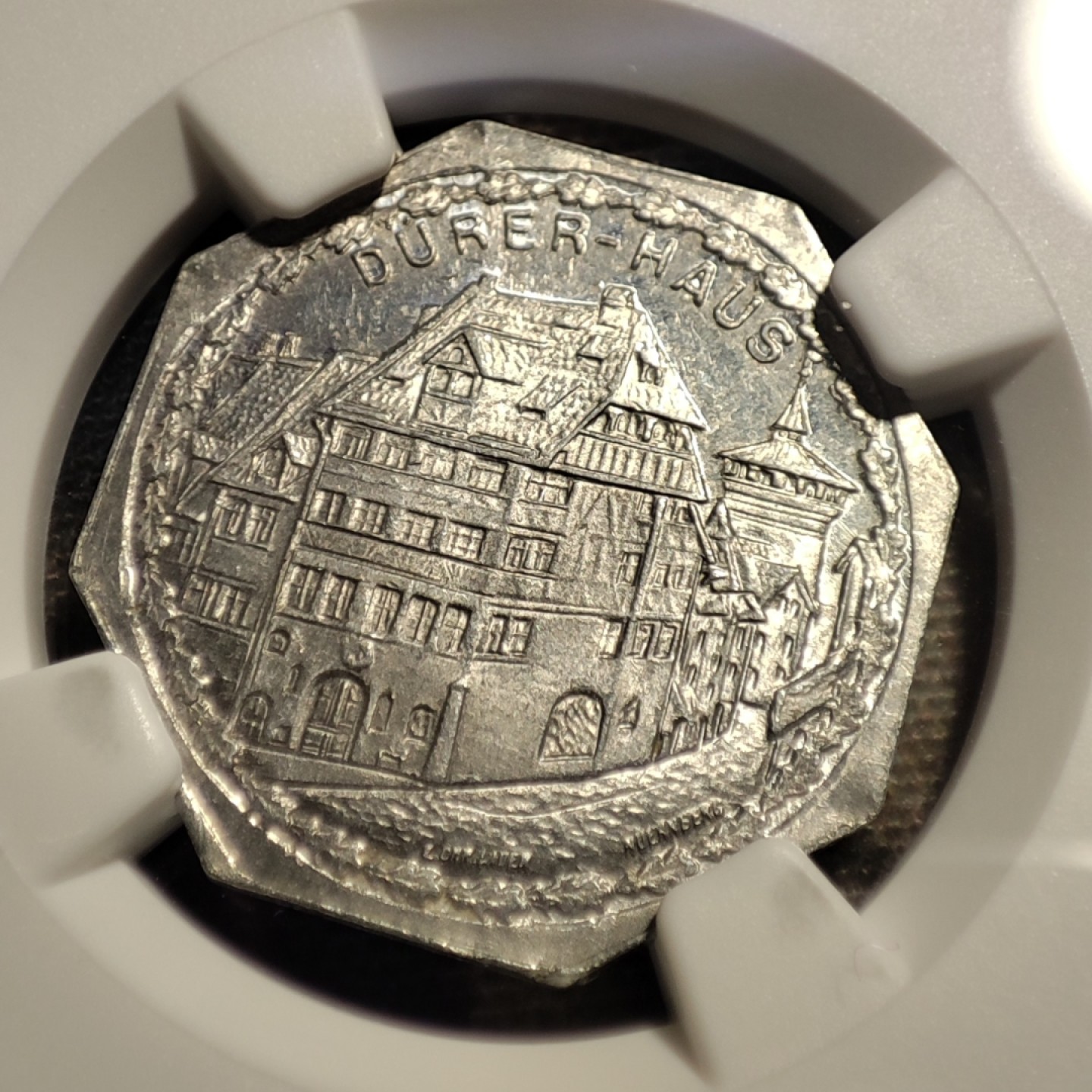 德紧纽伦堡电车代币专场，今晚九点结拍 63-30