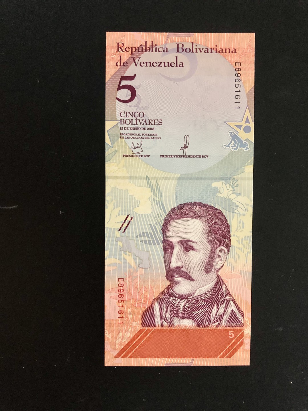 北极狼藏苑社（68）精品专场 94032-全新UNC 委内瑞拉2018年 5 索伯拉诺·彩虹币