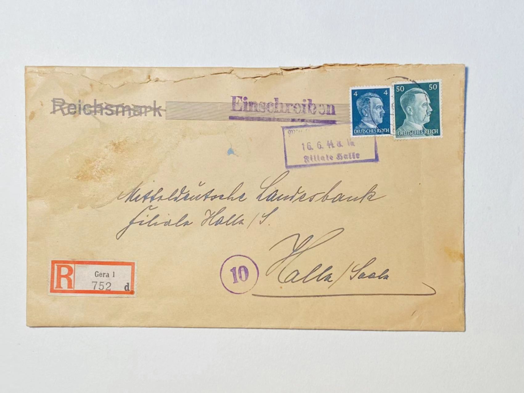 阿娜斯塔西娅军事题材拍卖 二战时期德国大信封，无内件。贴有小胡子邮票，较稀少，保存很好。