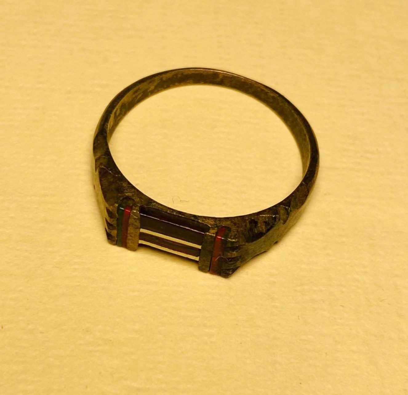 阿娜斯塔西娅军事题材拍卖 二战德国东线作战纪念戒指，俄罗斯发现，纪念东线作战的德国士兵，品相很好，稀少