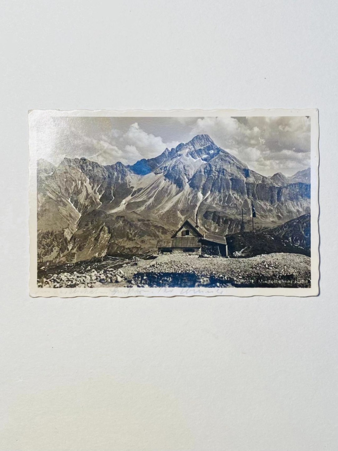 阿娜斯塔西娅军事题材拍卖 二战时期德国实寄明信片一张。风景封面，保存较好。