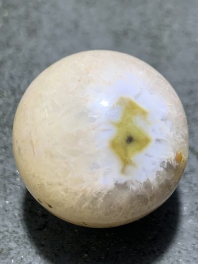 精美冰飘糖心料战国红玛瑙大圆珠一颗！ - 精美冰飘糖心料战国红玛瑙大圆珠一颗！