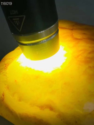 旧藏●精品和田玉籽料精雕手把件 旧藏●精品和田玉籽料精雕手把件