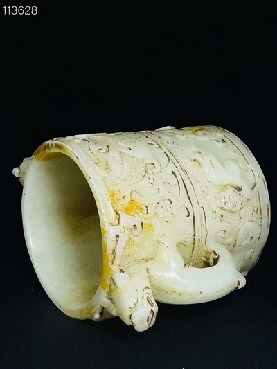 旧藏●精美和田玉浮雕龙凤笔筒 旧藏●精美和田玉浮雕龙凤笔筒