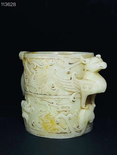 旧藏●精美和田玉浮雕龙凤笔筒 旧藏●精美和田玉浮雕龙凤笔筒