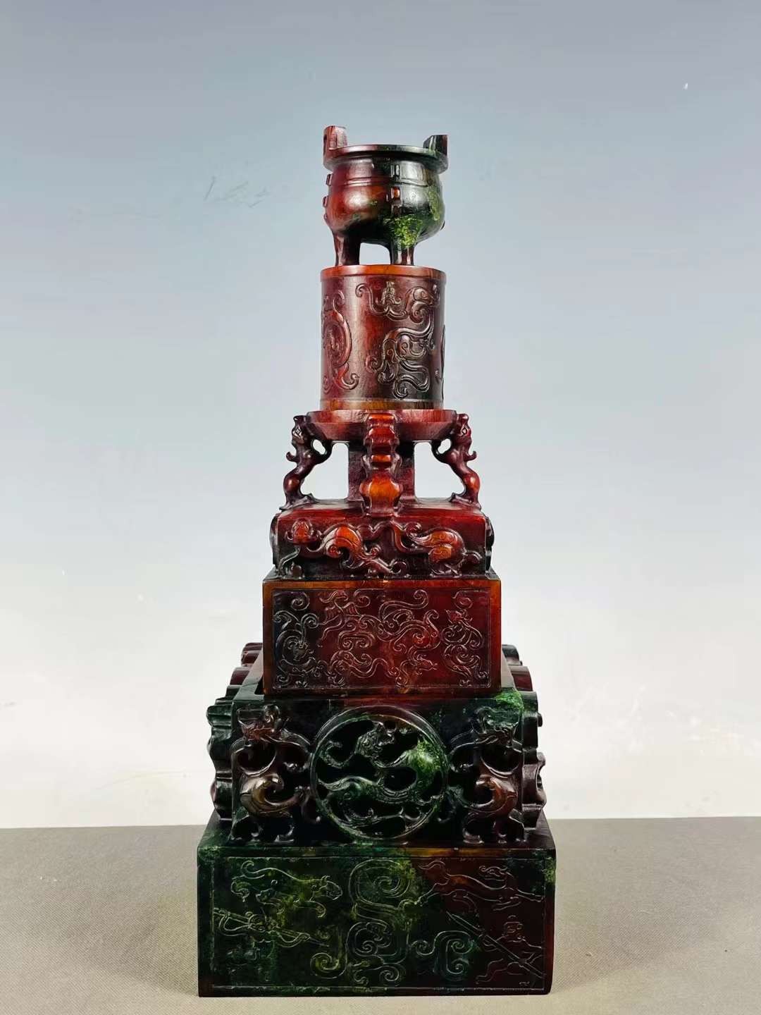 旧藏●精品高古玉浮雕龙纹鼎组合印章