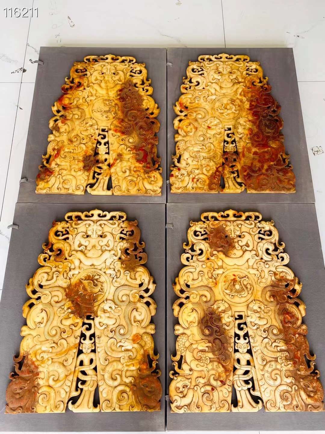 旧藏●精品高古玉精雕四大神兽玉璧一套
