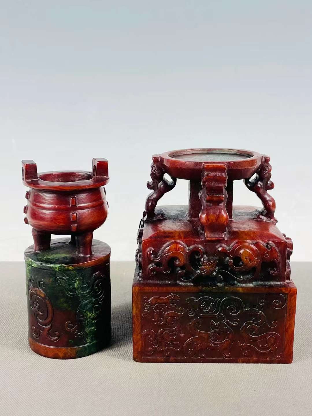 旧藏●精品高古玉浮雕龙纹鼎组合印章