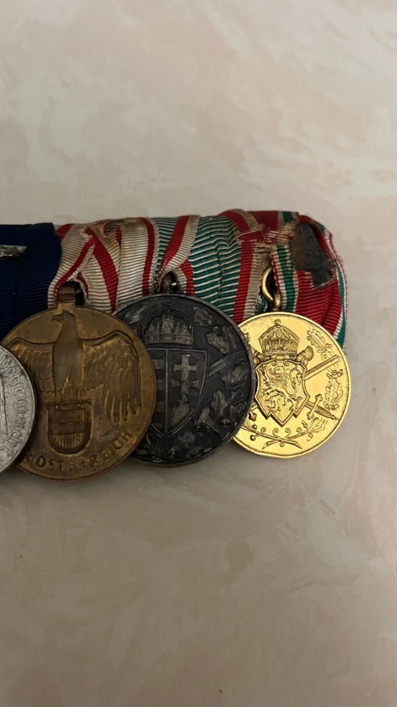 阿娜斯塔西娅军事题材拍卖 德国保加利亚一战二战礼服挂七连