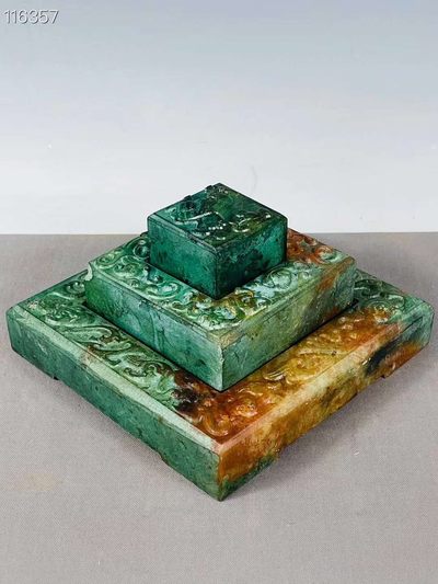 旧藏●精美和田玉彩绘组合印章 旧藏●精美和田玉彩绘组合印章