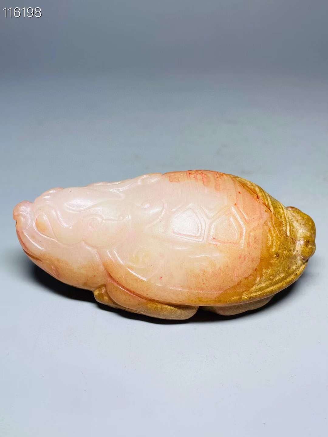 旧藏●精雕和田玉龙龟手把件