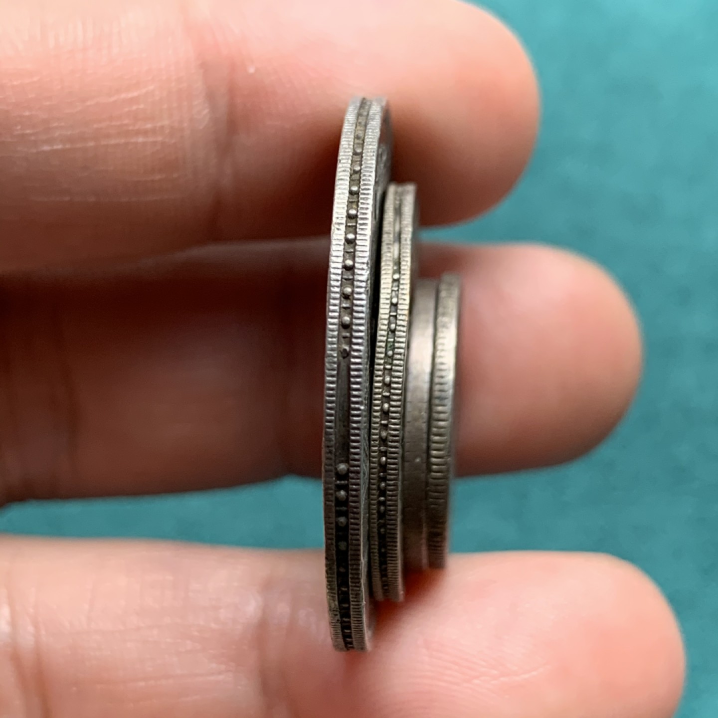 《竞宝斋》第172场-周日，周一2场 (全场包邮) 埃及法鲁克10/5/2/2皮银币4枚 5皮轻微不平