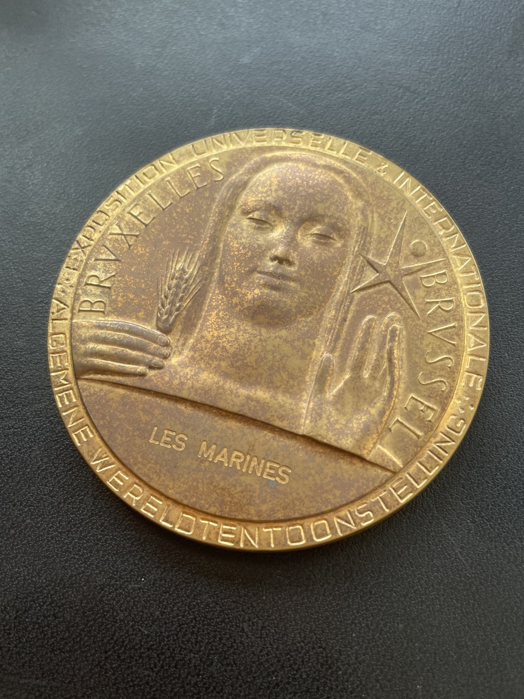 欧洲章牌-拍卖第24场 1958年布鲁塞尔世博会大铜章 直径：60 mm