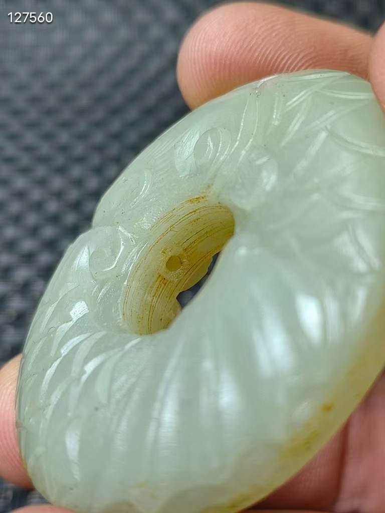 和田玉鱼化龙玉佩 和田玉鱼化龙玉佩