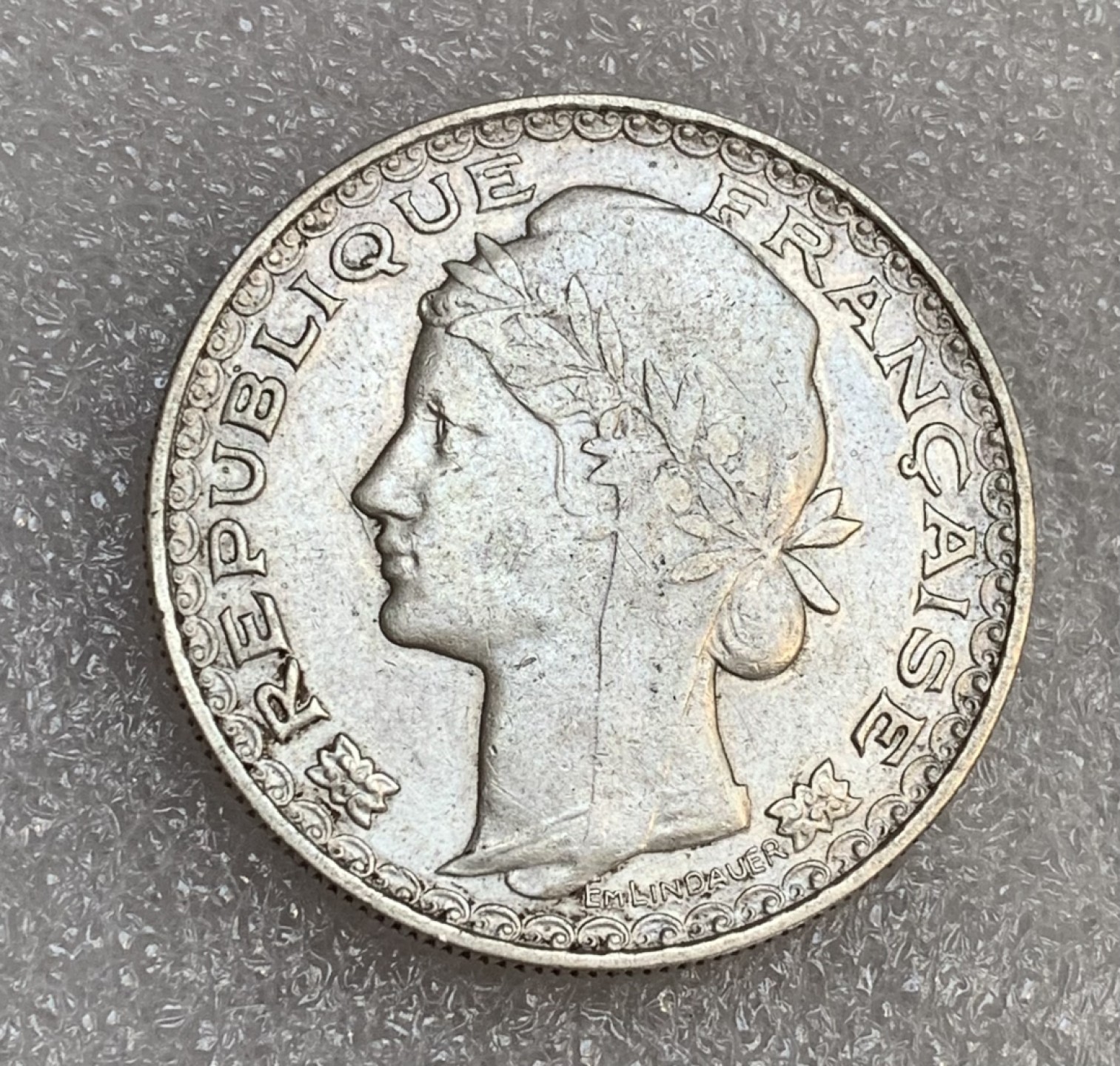 瓶子🏺第95期拍卖会  最后的坐洋  法属印度支那1931年1皮银币