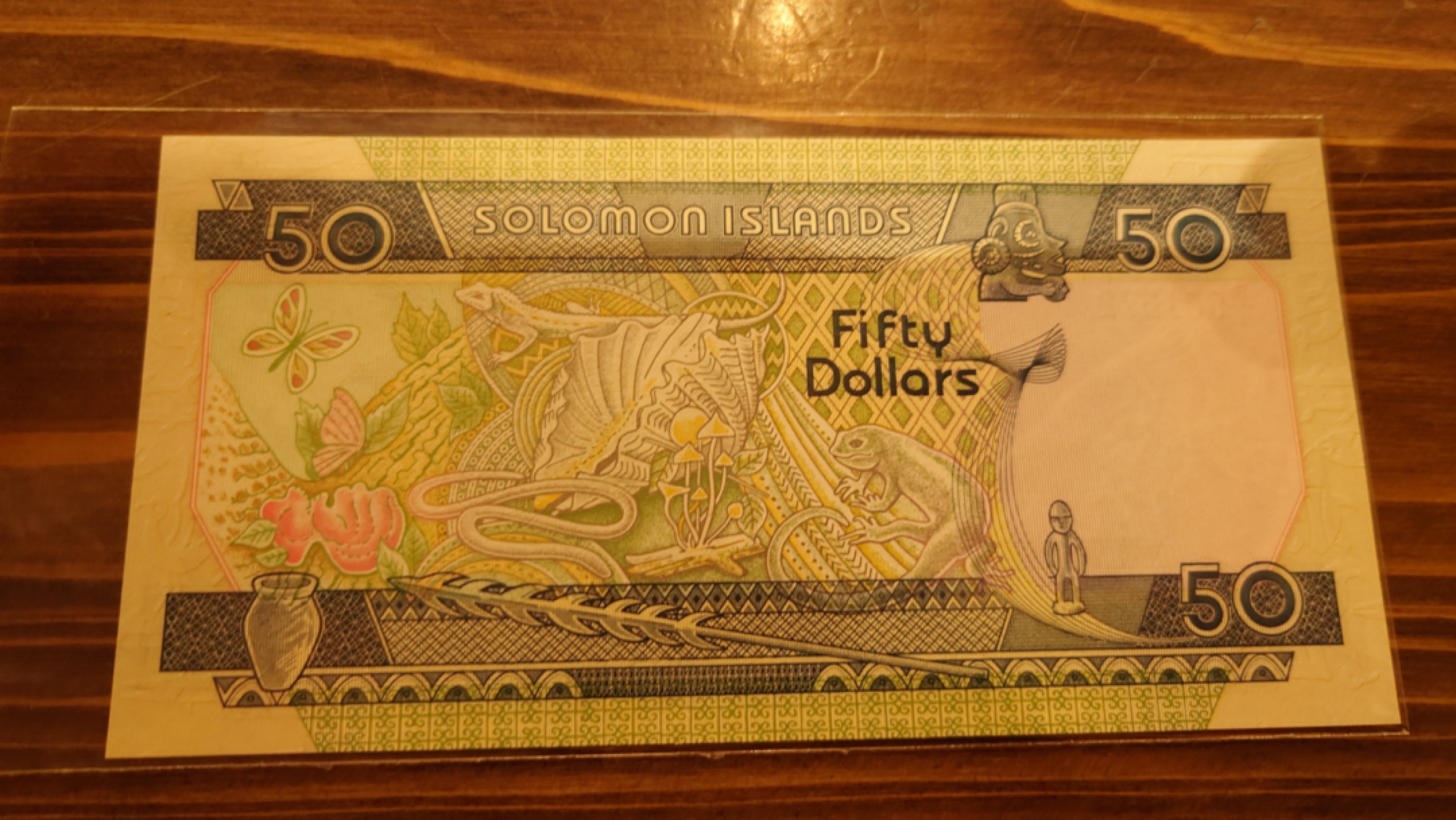 【世界钱币】精选微拍第63期暨2023年第十期 裸钞专场（有最新展会卖剩品种） 1986年所罗门群岛50 全新绝品千位号