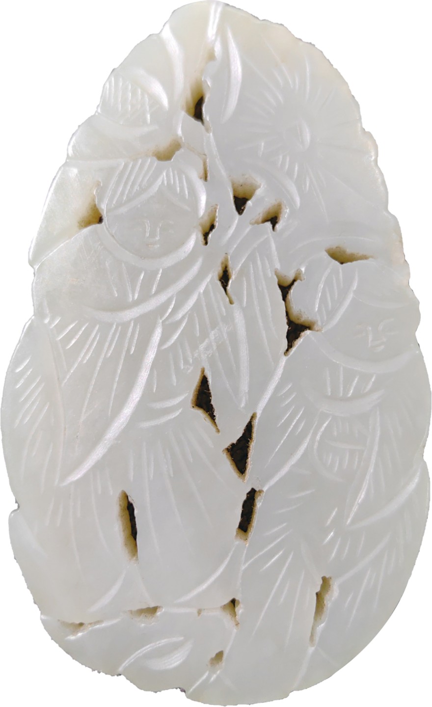 2023惠民拍卖会——国升推荐专场 和田青玉和合二仙挂牌 清 8*5cm