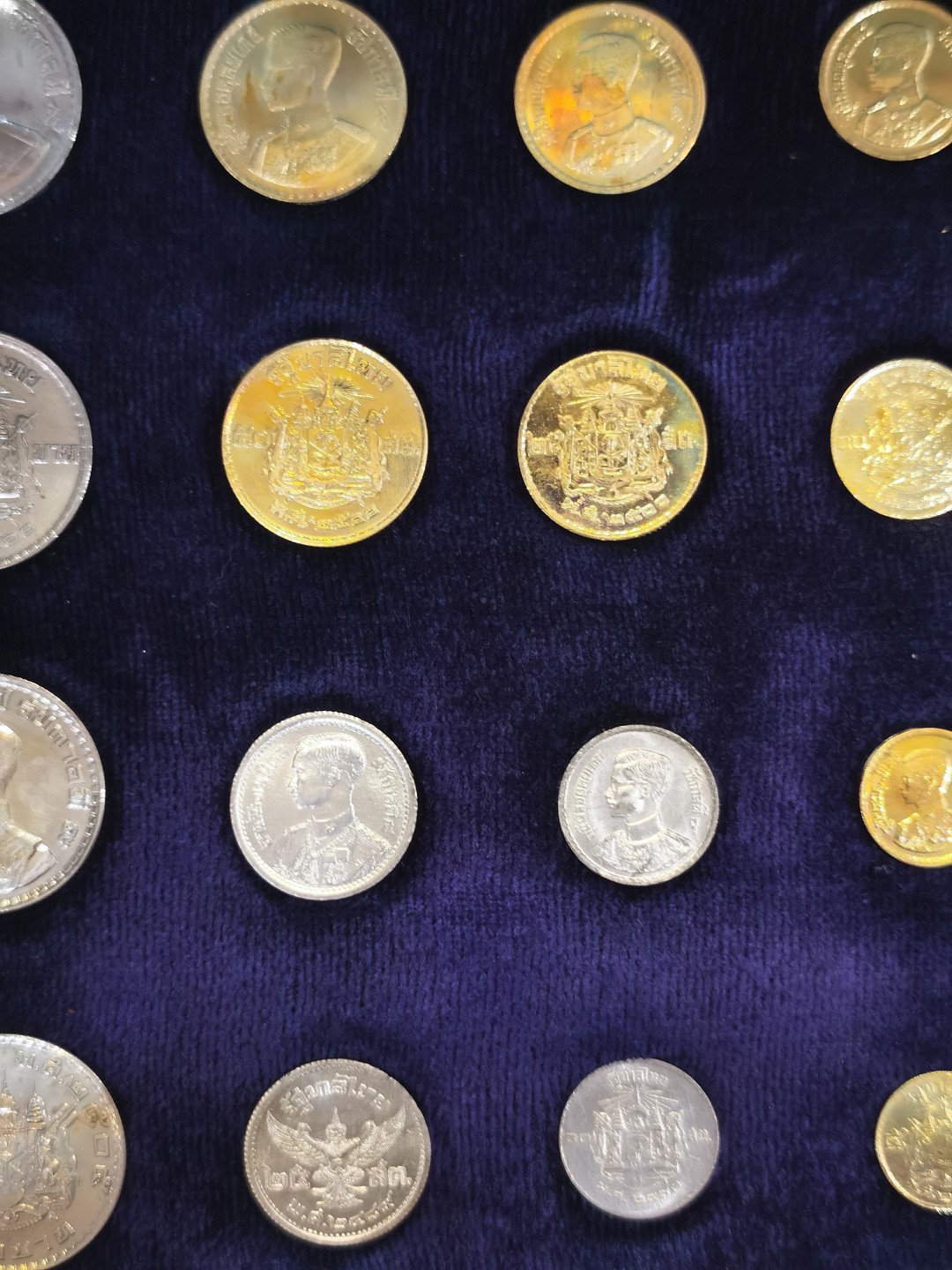 博洋堂章牌藏家系列场②暨第030期（全场包邮） 泰国早期套币30枚（含2枚银币）蓝盒带证书