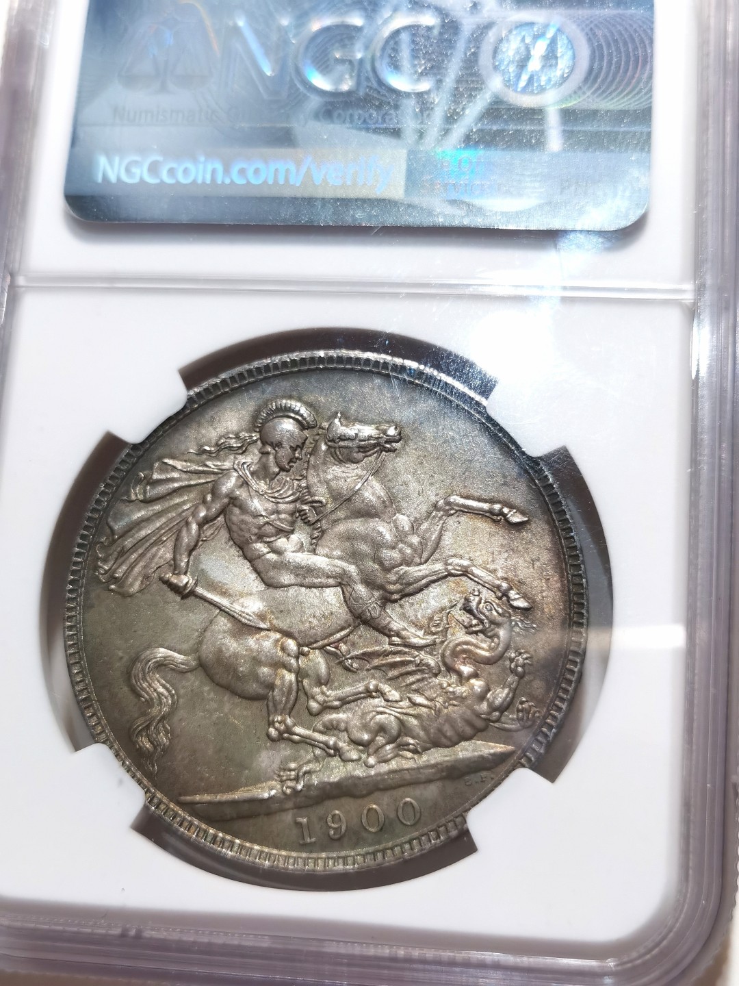 博洋堂章牌藏家系列场②暨第030期（全场包邮） NGC-MS63 英国1900年披纱马剑，亚军分罕见LVIII边铭，不是烂大街的LVIX，关门年份，近几年大拍都没见过，包浆自然