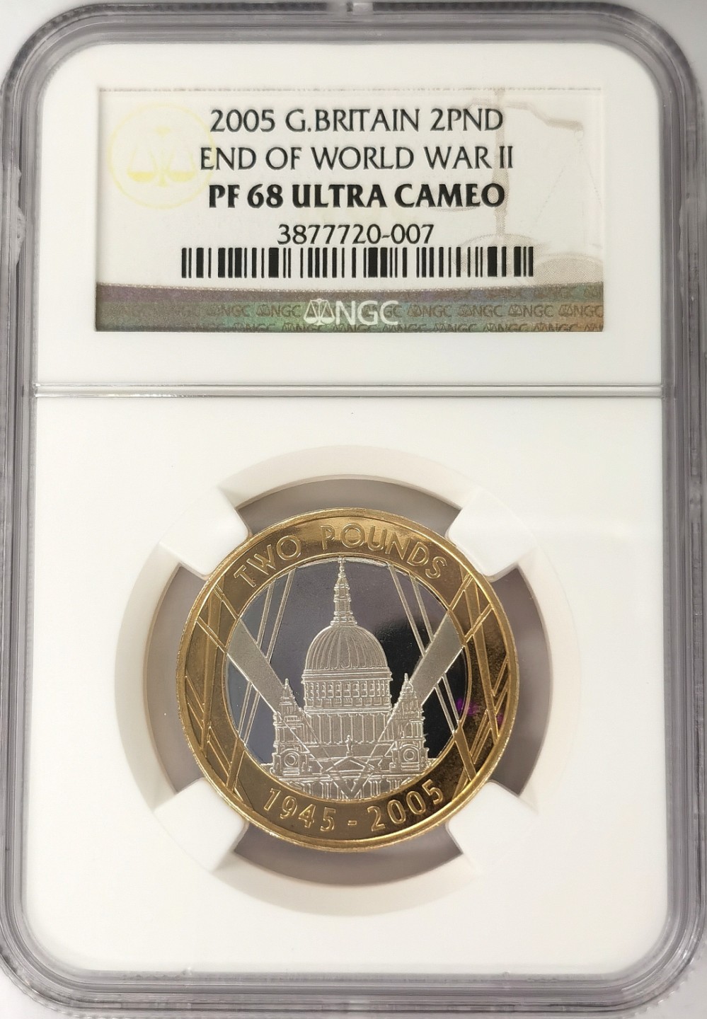 博洋堂章牌藏家系列场②暨第030期（全场包邮） NGC PF68UC 英国2005年2英镑全银双色(镀金)银币【加厚版】纪念2次大战结束
