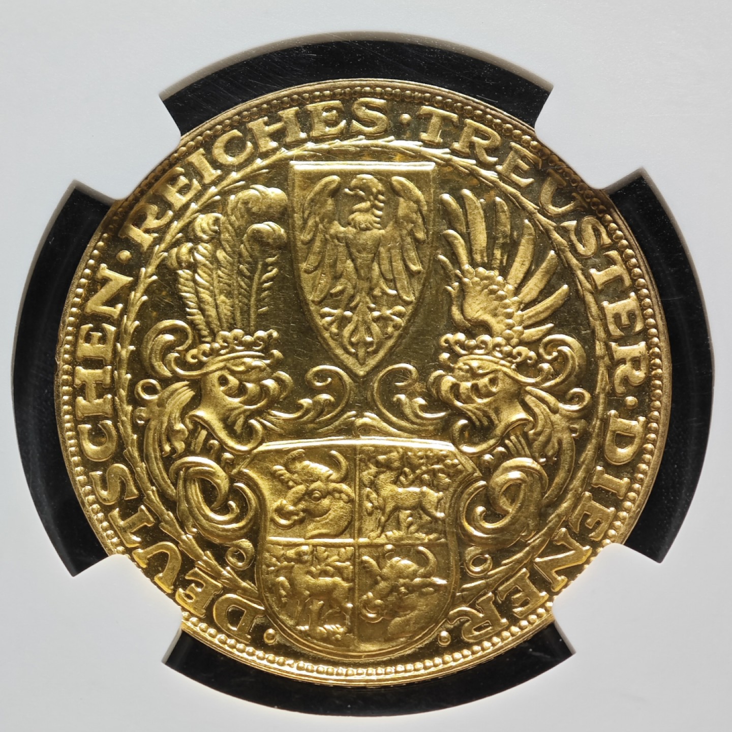 1927年德国兴登堡80大寿纪念金章 名家卡尔歌茨作品 稀少无D厂标版本 NGC PF64CAM