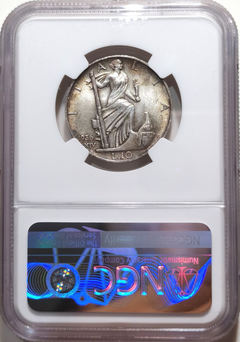 博洋堂章牌藏家系列场②暨第030期（全场包邮） NGC MS62 意大利1936R XIV 埃马努埃莱三世10里拉银币 经典图案 经典光头 经典灰色包浆 意属字体很有艺术