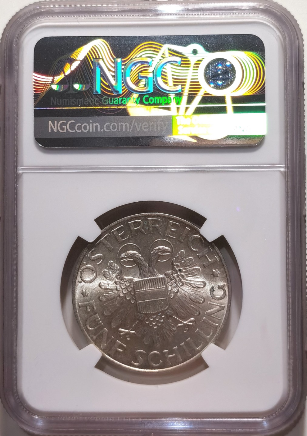 博洋堂章牌藏家系列场②暨第030期（全场包邮） NGC MS62 奥地利1935年圣母报婴5先令银币 新的圣母抱婴形象比以往有很大区别 更加简约 贴合现代审美 也是二战前夕新艺术发展的杰出代表