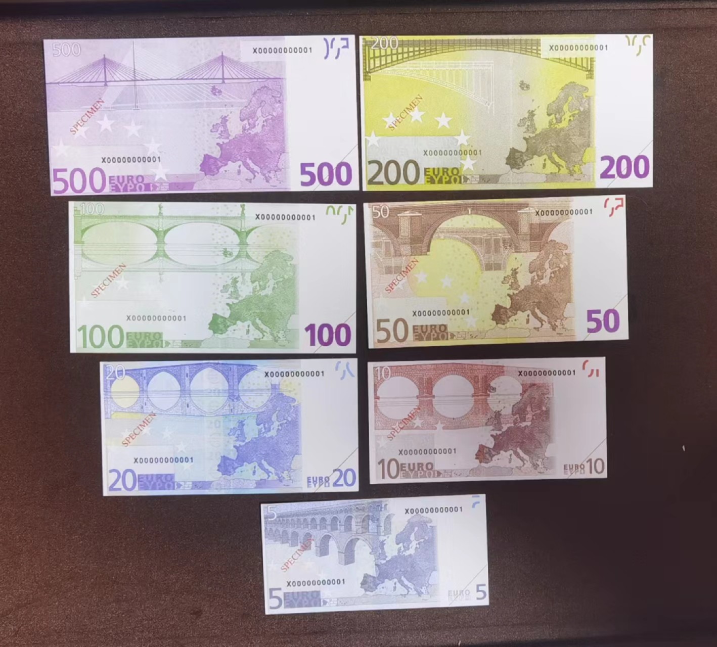 北京马甸外国币专卖微拍第九十九期，外国纸币币专场，陆续上新，欢迎关注 胶版印刷欧元样币全套，非雕刻版，无水印，无防伪标记