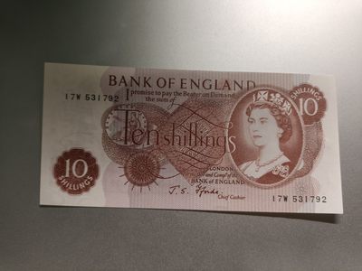 【专场20230608】欧亚大陆——欧洲/亚太钞币专场 - 【拍品003】英格兰银行C序列10先令Fforde签名UNC-