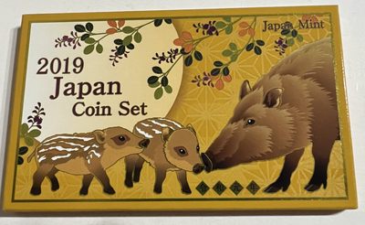 S&S Numismatic世界钱币-拍卖第51期 - 日本2019年 令和元年 6枚套币 官方卡币 含1枚银章