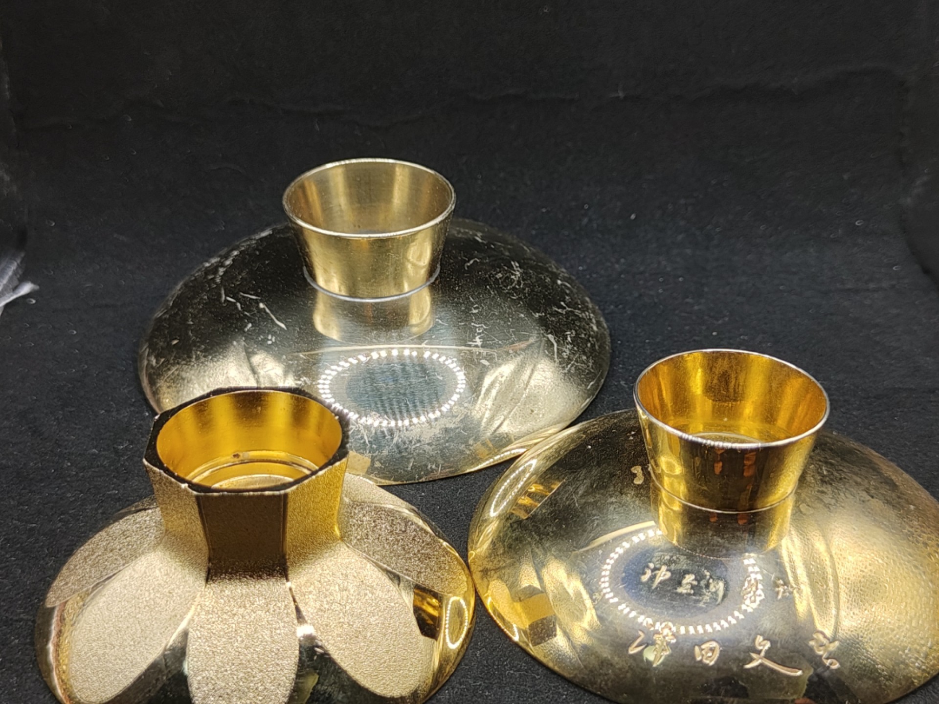 全场0元起拍 第64期 咸鱼国勋章拍卖专场 6月14日（周三）下午6：00开始 日本24k镀金金杯一套三个 大号