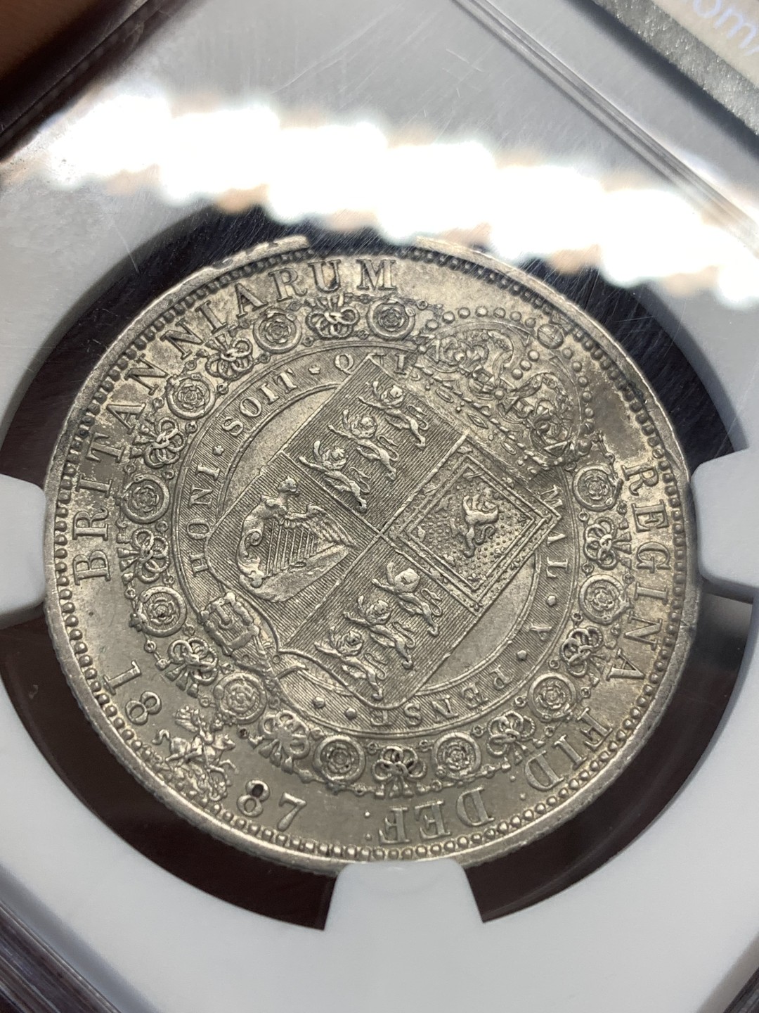 《竞宝斋》第173场-周日，周一2场 (全场包邮) NGC-MS62 英国 1887年 维多利亚 高冠 1/2克朗 半克朗 淡彩