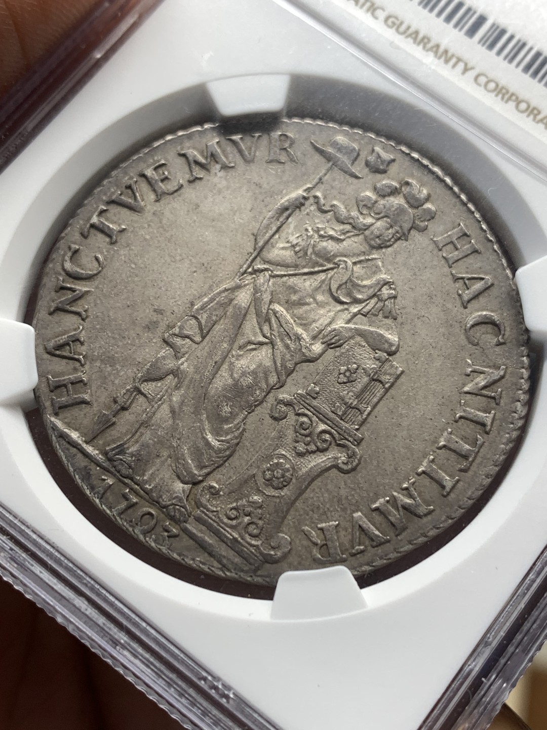 《竞宝斋》第173场-周日，周一2场 (全场包邮) NGC AU58 1793年荷兰乌特勒支站人3盾大银币 原味全深打 脸部细节好 味道状态一流