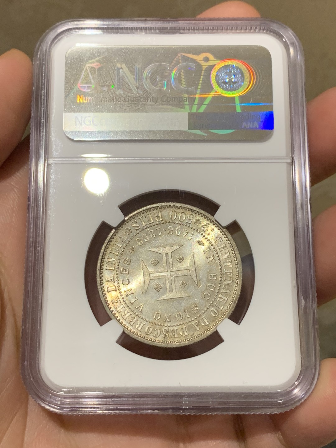 《竞宝斋》第173场-周日，周一2场 (全场包邮) NGC-MS64 葡萄牙1898年 戎装 500瑞斯大银币 带彩包浆 非常漂亮