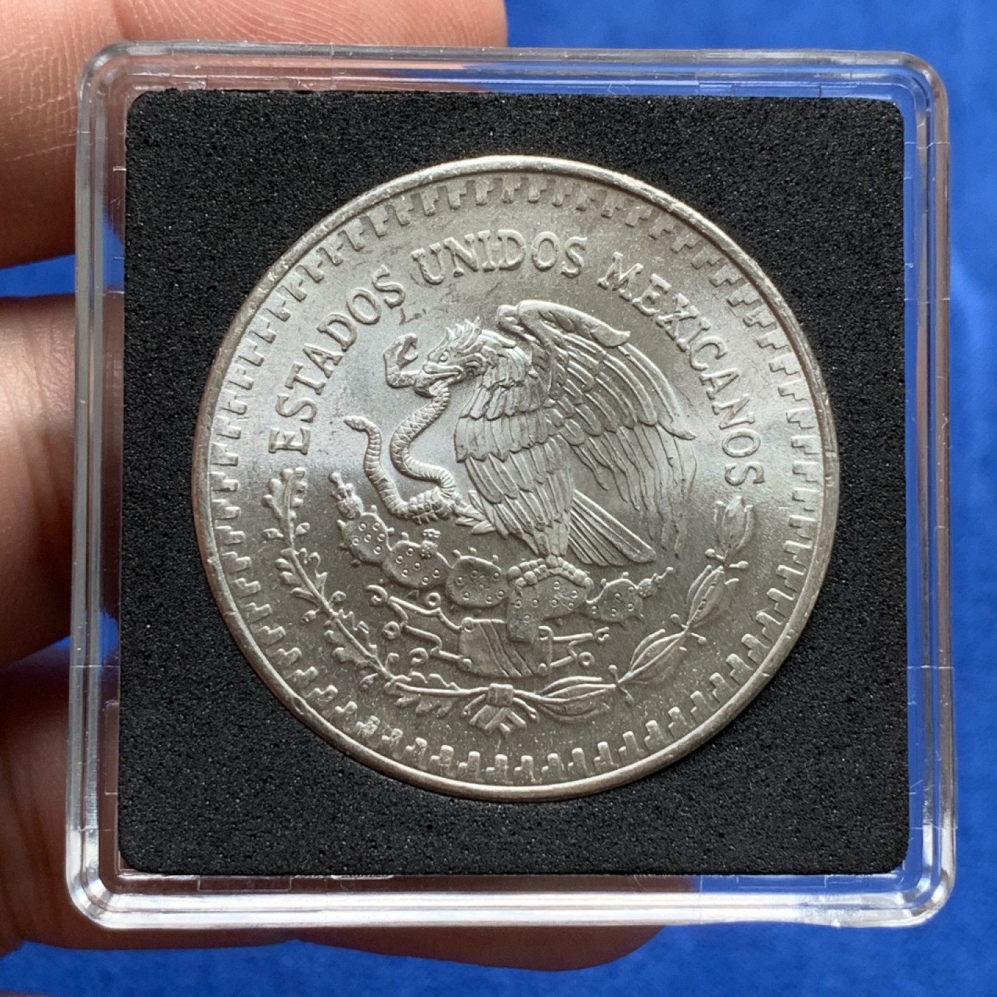 《竞宝斋》第173场-周日，周一2场 (全场包邮) 1982年 墨西哥 1盎司女神银币 999银 少见