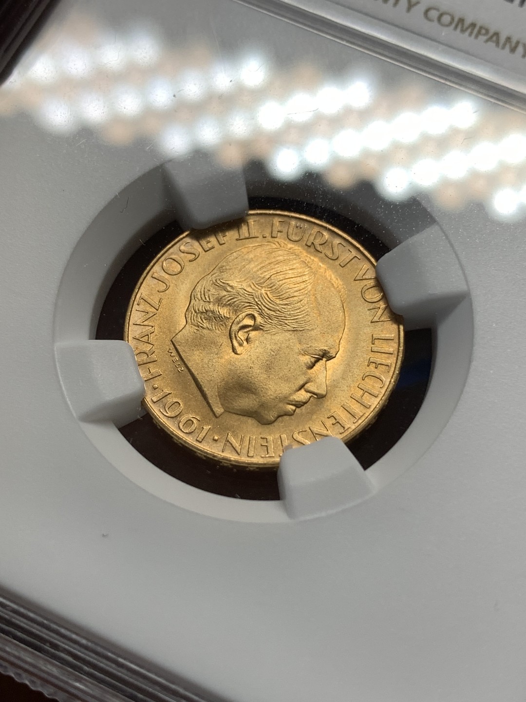 《竞宝斋》第173场-周日，周一2场 (全场包邮) NGC MS67 1961年 列支敦士登弗朗西斯约瑟夫二世 25瑞士法郎金币 5.645克 900金 直径20MM 厚1.4MM 高分 稀少