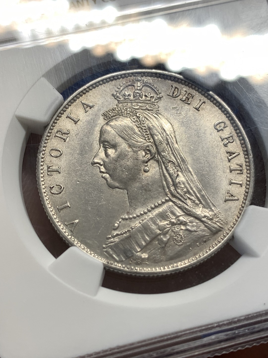 《竞宝斋》第173场-周日，周一2场 (全场包邮) NGC-MS62 英国 1887年 维多利亚 高冠 1/2克朗 半克朗 淡彩