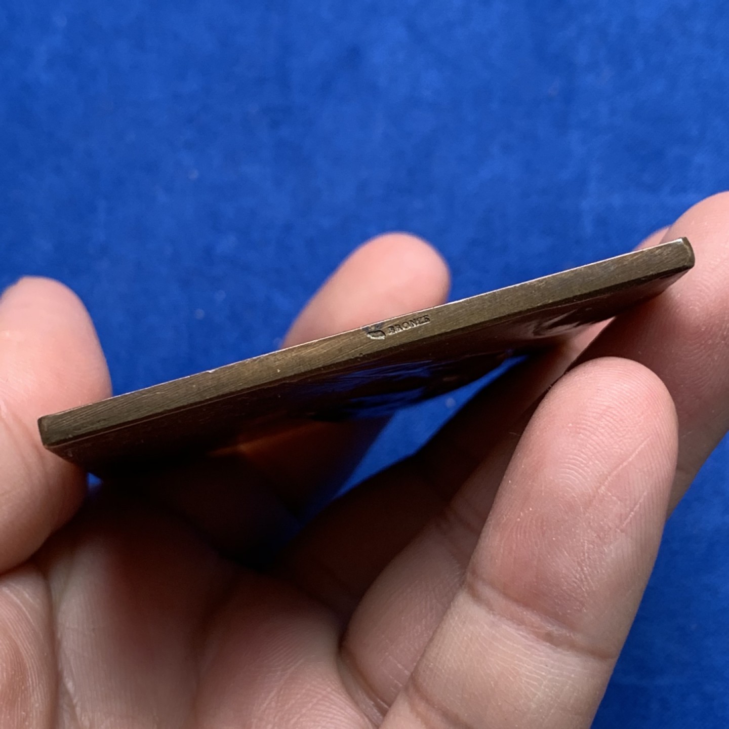 《竞宝斋》第173场-周日，周一2场 (全场包邮) 法国 1914方形大铜章  117克 丰饶角铜标 59.7*65.7mm