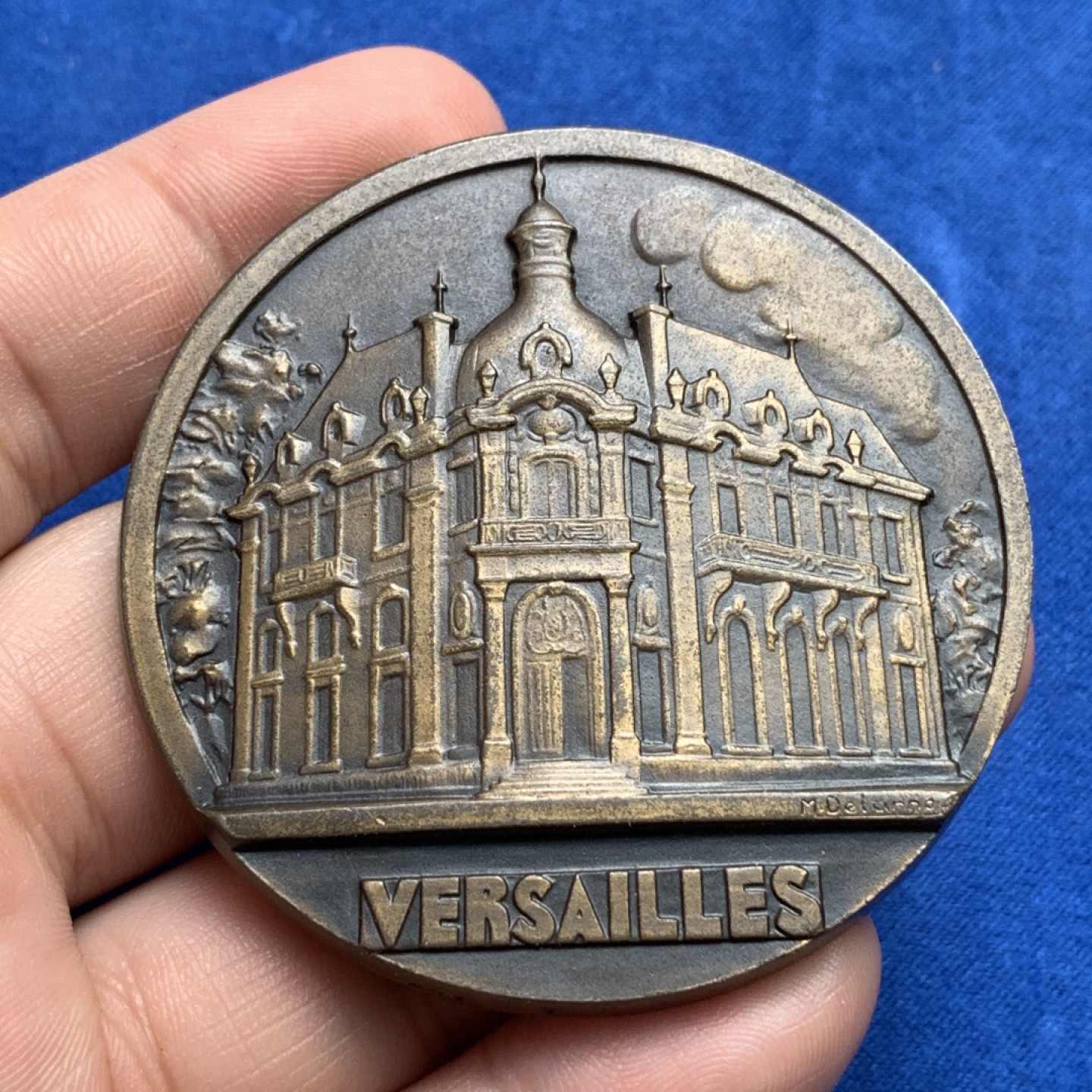 《竞宝斋》第173场-周日，周一2场 (全场包邮) 法国 凡尔赛 银行百年 纪念大铜章 57mm 92.2克