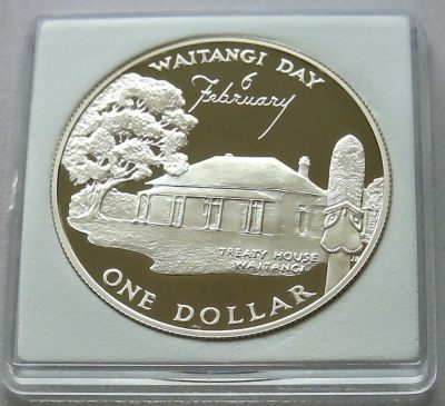 PThappally 第12次拍卖--英联邦领土硬币、精制银币、纪念币，纸钞 - New Zealand Mint, 1977  Queen's Silver Jubilee & Waitangi Day, One Dollar Silver Coin, (Silver .925/ 28.28g/ 38.8mm) 