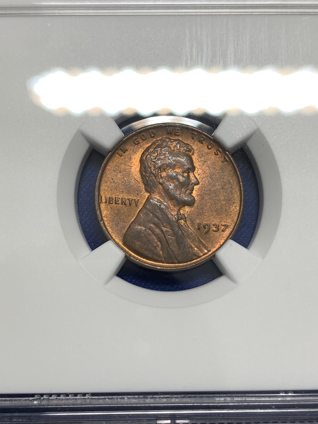 《竞宝斋》第173场-周日，周一2场 (全场包邮) NGC-MS63RB 美国1937年林肯1美分 铜光包浆醇厚 近百年老美分经典设计 二战期间好品存世较少 一枚到位自藏品相