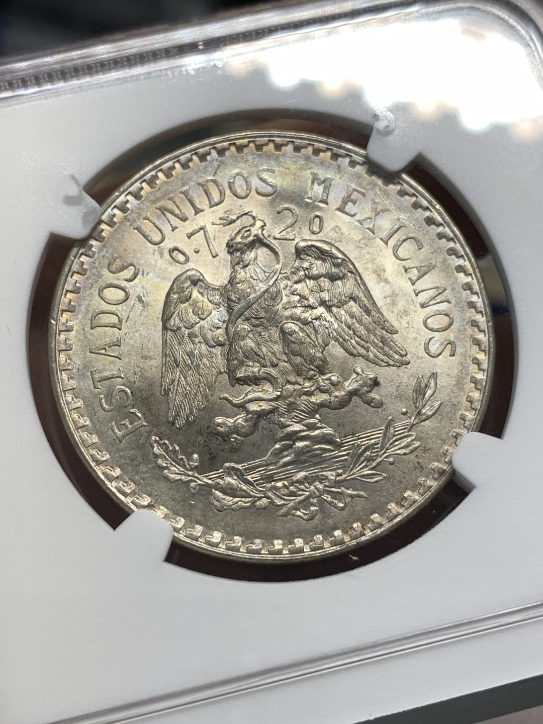 《竞宝斋》第173场-周日，周一2场 (全场包邮) NGC MS66 墨西哥 银币 1945年M版 1比索 原光淡彩