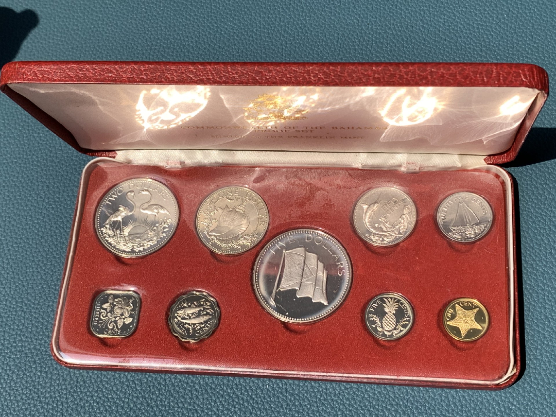 《竞宝斋》第173场-周日，周一2场 (全场包邮) 巴哈马1974年 九枚套精制币 其中 50分/1/2/5元都是银币