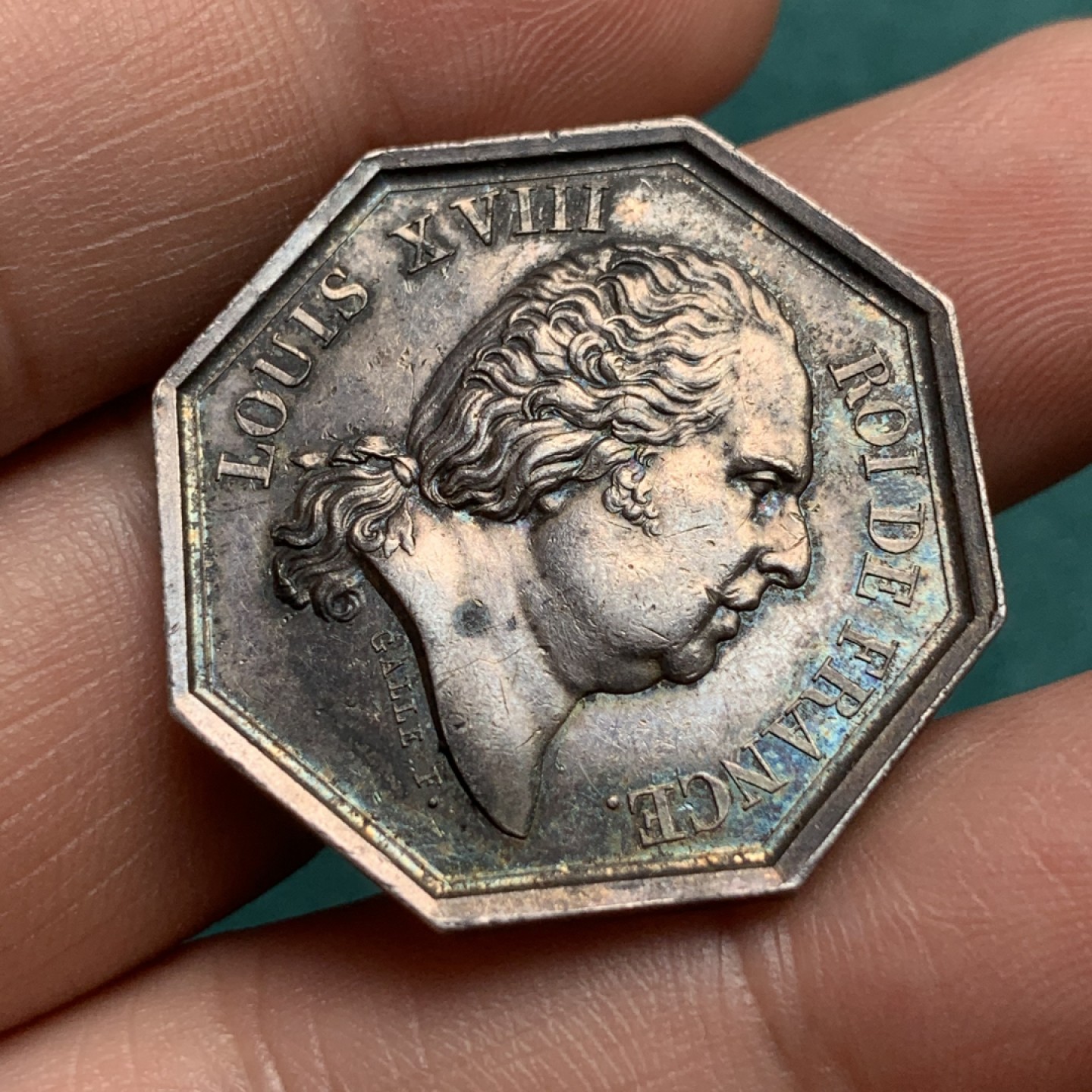 《竞宝斋》第174场-周日，周一2场 (全场包邮) 法国路易十八大公鸡八角银章 30mm，11.4克，无边铭