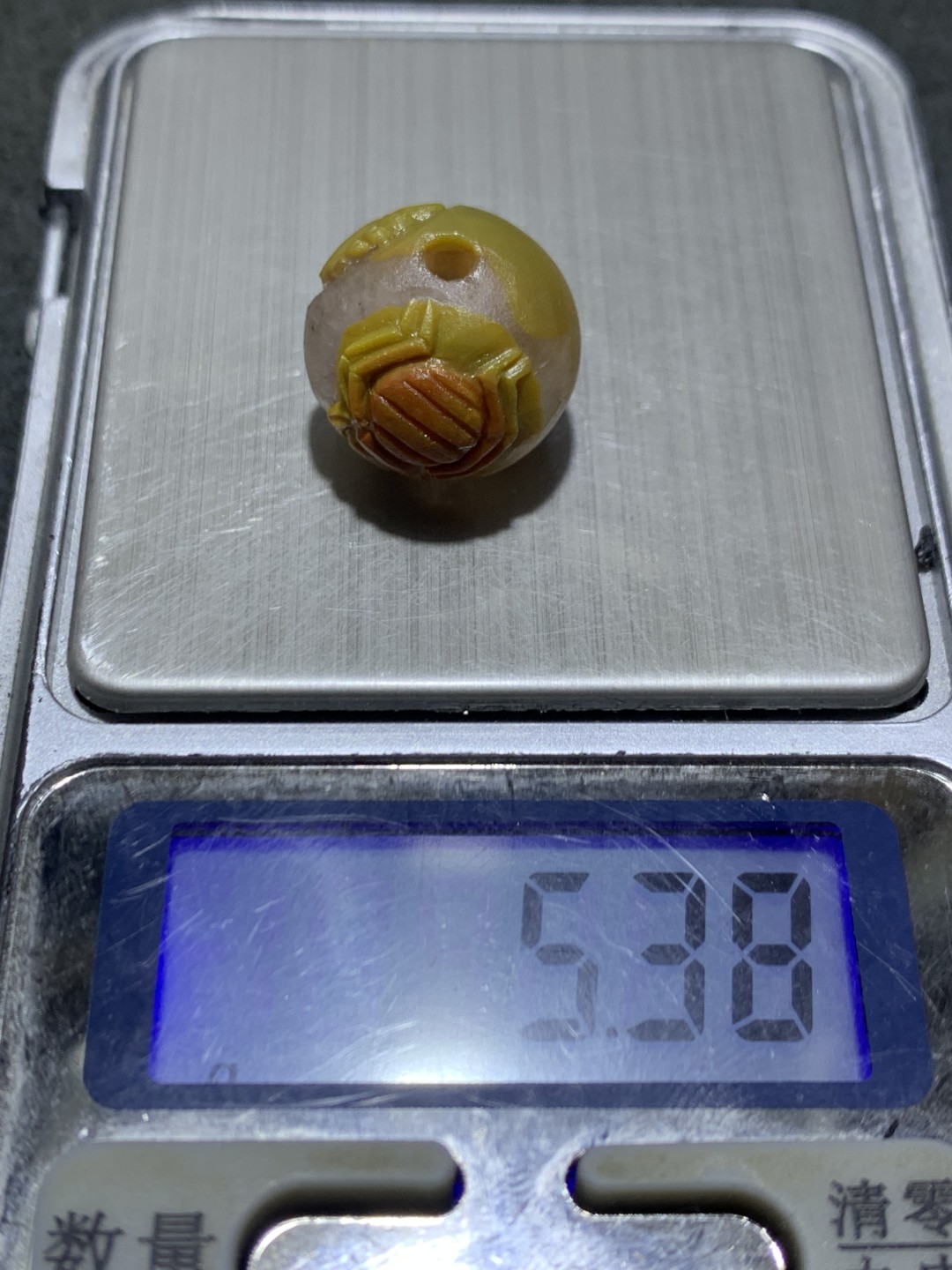 精美亚光冰飘战国红玛瑙手工雕刻知足常乐珠子一颗，寓意，知足常乐
