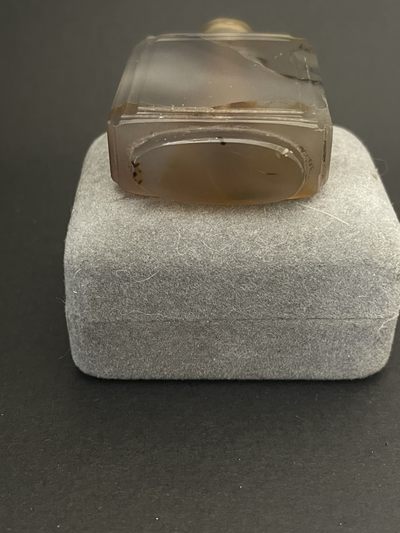 海外回流精品拍卖（五一专场） 欧洲回流清代玛瑙鼻烟壶 品相如图